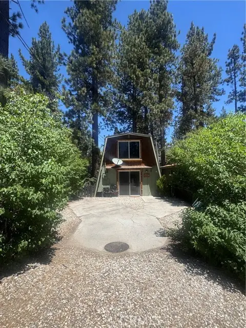 327 Country Club, Big Bear City, CA 92314 - #1