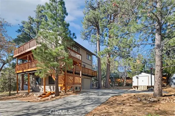 1772 Columbine Drive, Big Bear City, CA 92314