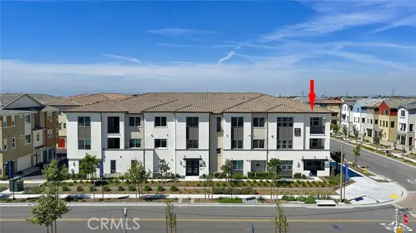 6114 Valentina Way  #305, Corona, CA 92880