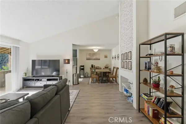 15425 Sherman Way  #240, Van Nuys, CA 91406
