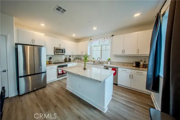 364 Castaic Way, Rialto, CA 92377