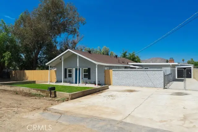 4834 Hedrick Avenue, Riverside, CA 92505 - #2