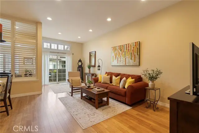 6 Brownfield Lane, Pomona, CA 91766 - #1