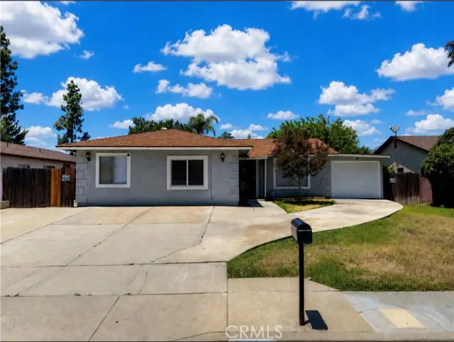 5128 Lakewood Drive, San Bernardino, CA 92407 - #1
