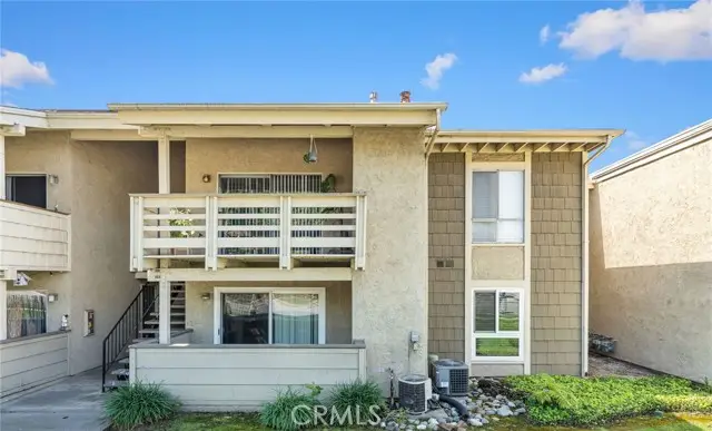 1130 Alosta  #B102, Azusa, CA 91702 - #1