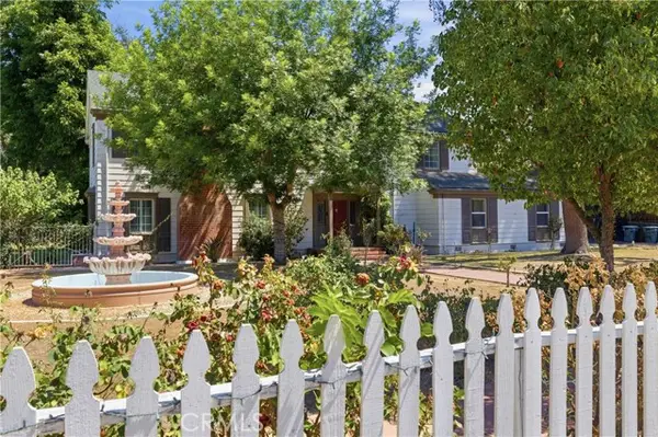 2132 Chester, Bakersfield, CA 93304