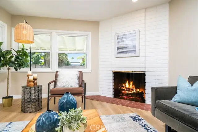 7057 Babcock, North Hollywood, CA 91605 - #2