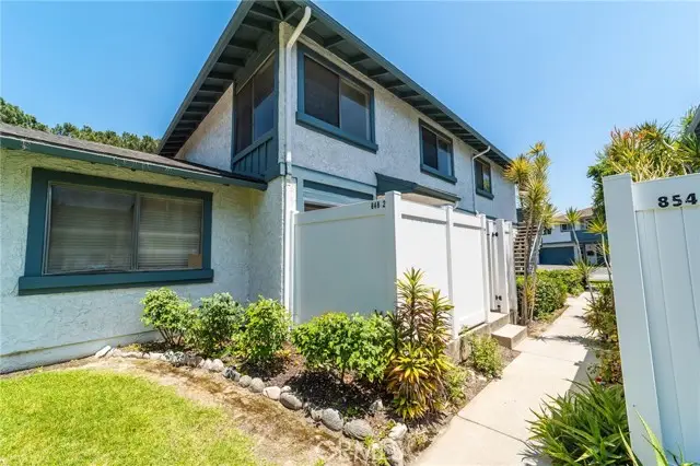 848 Sierra Madre  #2, Azusa, CA 91702 - #1