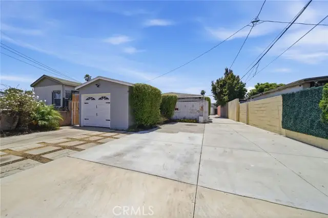 3944 111th, Inglewood, CA 90303 - #2