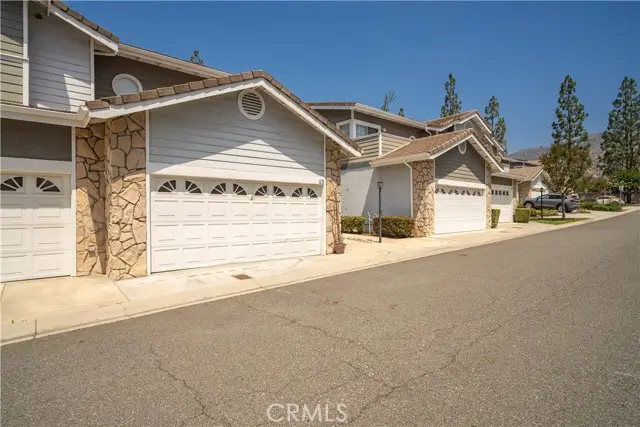 113 Autumn Oaks Lane, Glendora, CA 91741 - #3