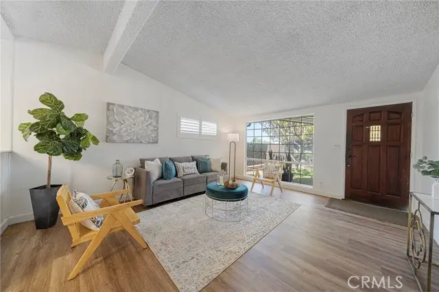 542 Louise Avenue, Azusa, CA 91702 - #2