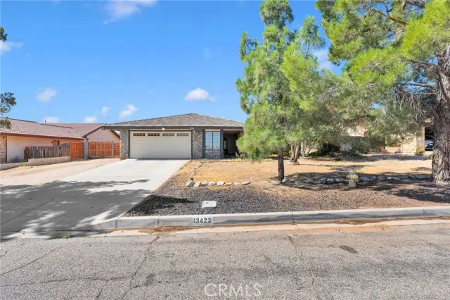 13423 Palm, Hesperia, CA 92344 - #1
