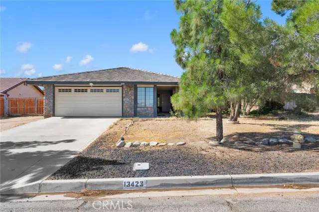 13423 Palm, Hesperia, CA 92344 - #2