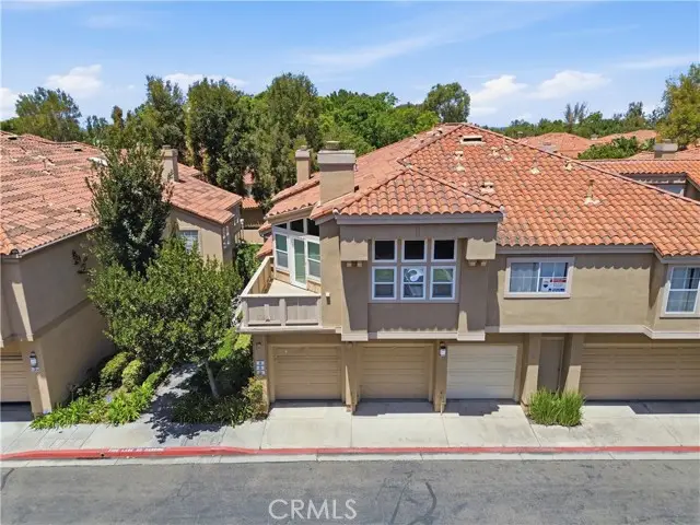 8 Magellan Aisle, Irvine, CA 92620 - #1