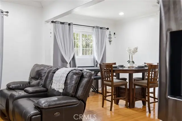 156 49th, Long Beach, CA 90805 - #3
