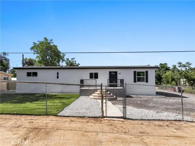 21133 Kinney, Perris, CA 92570 - #2
