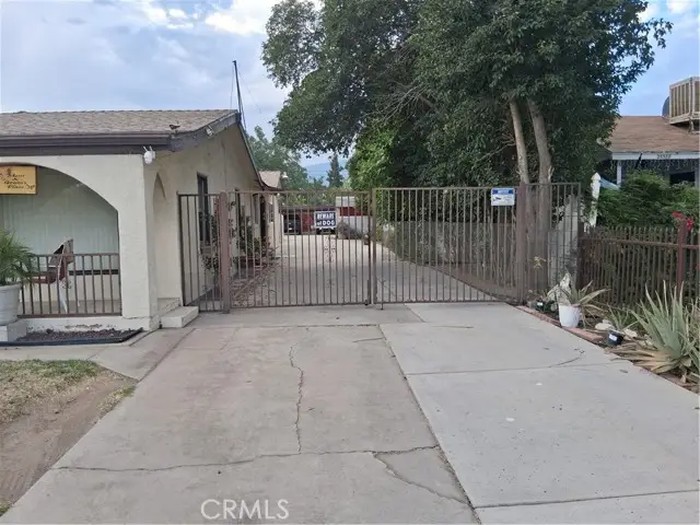 25580 Amanda, San Bernardino, CA 92404 - #3