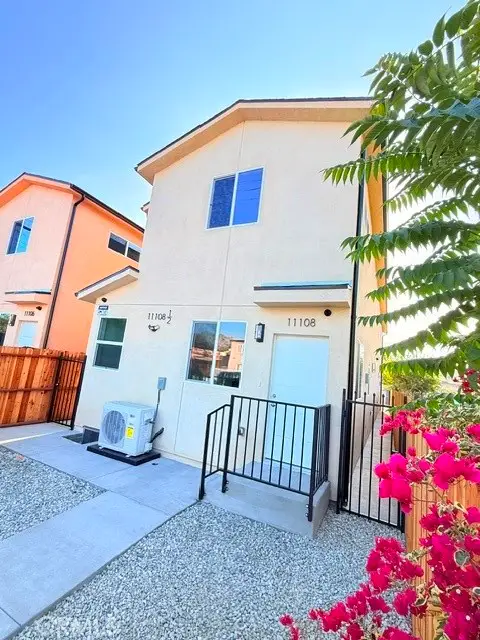 11108 Avalon, Los Angeles, CA 90061