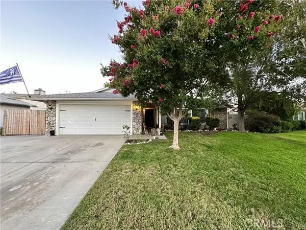 232 Yosemite, San Jacinto, CA 92583