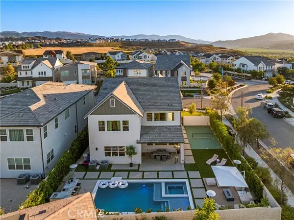 27762 Lens, Valencia, CA 91381