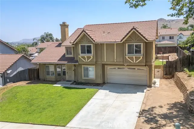 4786 Mount Rainier, Riverside, CA 92509 - #3