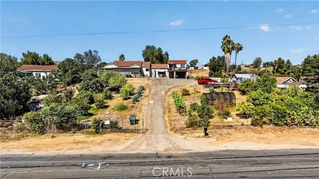 5145 Mitchell, Riverside, CA 92505 - #3