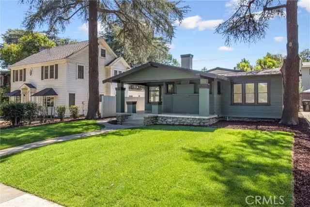 693 Euclid Avenue, Upland, CA 91786 - #3