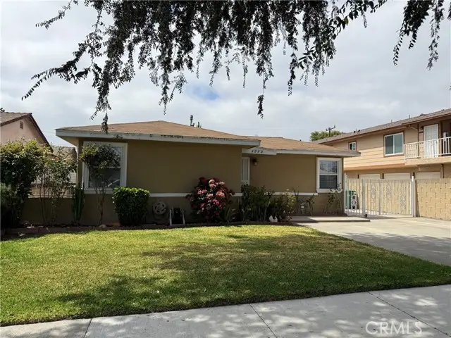 3070 70th, Long Beach, CA 90805 - #2