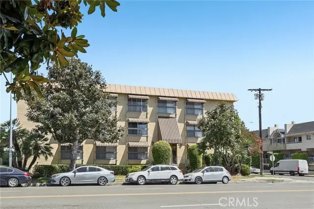 11507 Moorpark Street  #305, Studio City, CA 91602 - #2