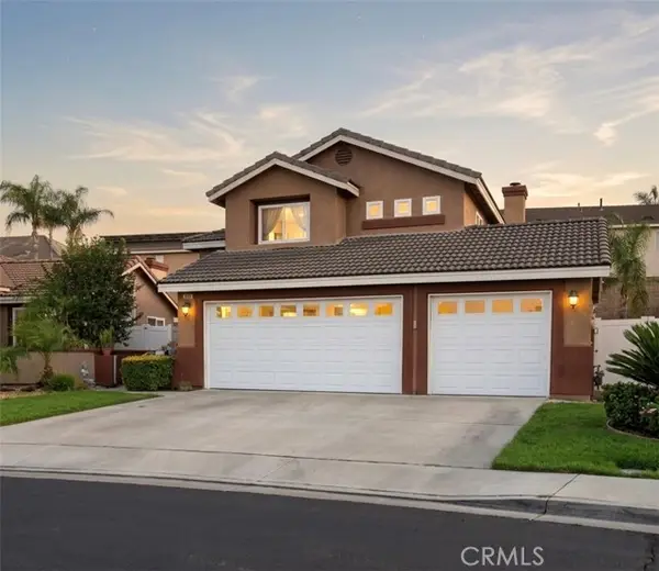 812 Poppyseed, Corona, CA 92881