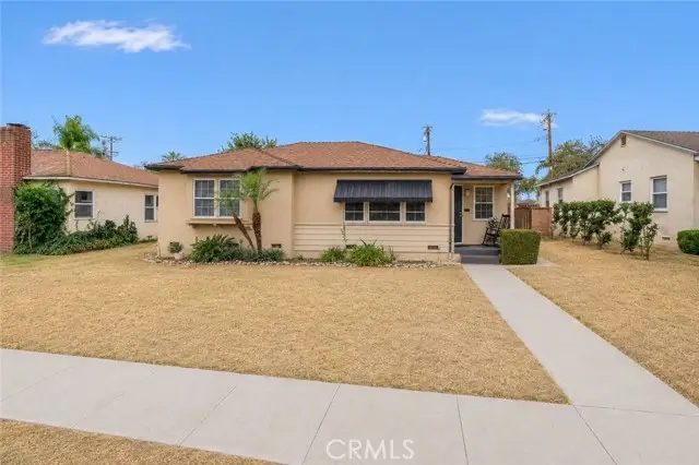 837 10th Avenue, Upland, CA 91786 - #1