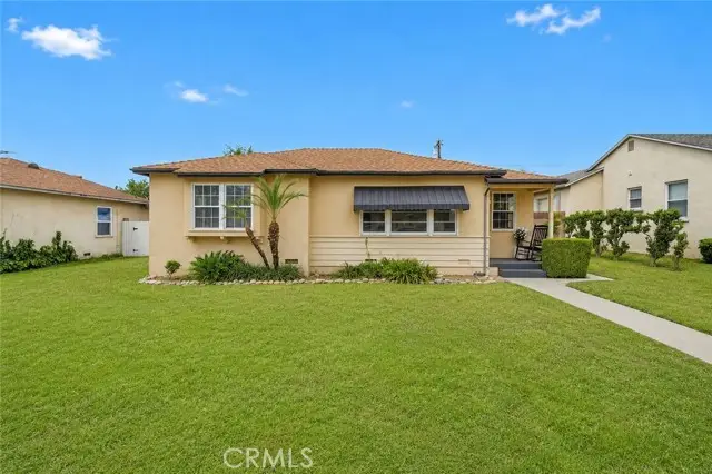 837 10th Avenue, Upland, CA 91786 - #2