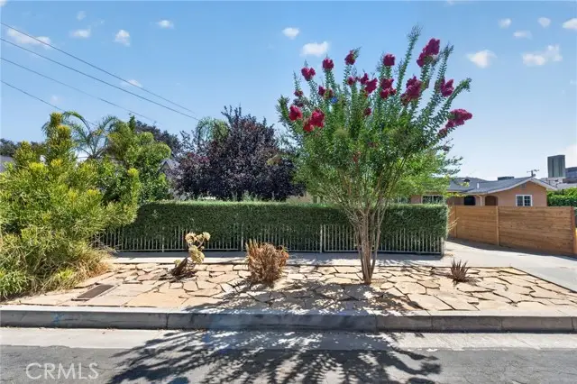 722 Royce St., Altadena, CA 91001 - #2