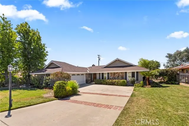 956 14th Street, Upland, CA 91786 - #2