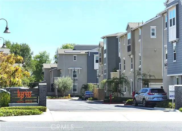 16426 Whittier Blvd.  #5, Whittier, CA 90603 - #3