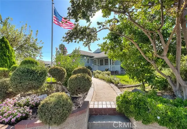 537 Jamestown, Burbank, CA 91504 - #1