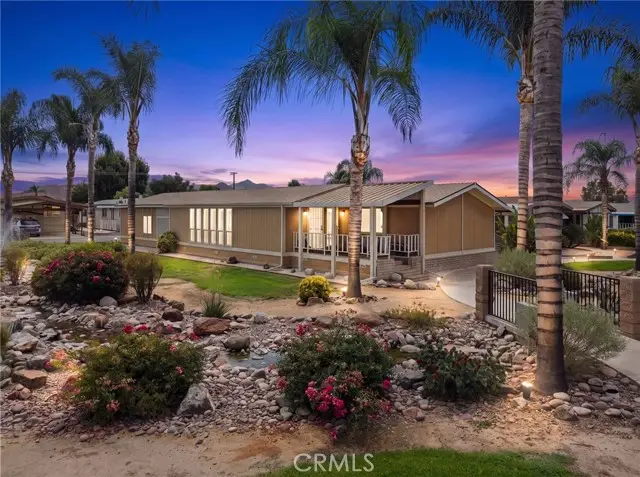 1371 Bishop, Hemet, CA 92545 - #1