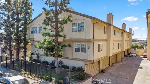 1040 252nd Street  #4, Harbor City, CA 90710