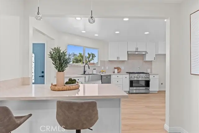 4108 Garey, Claremont, CA 91711 - #3