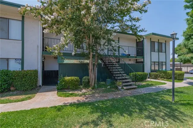 1735 Washington Street  #B-11, Colton, CA 92324 - #2