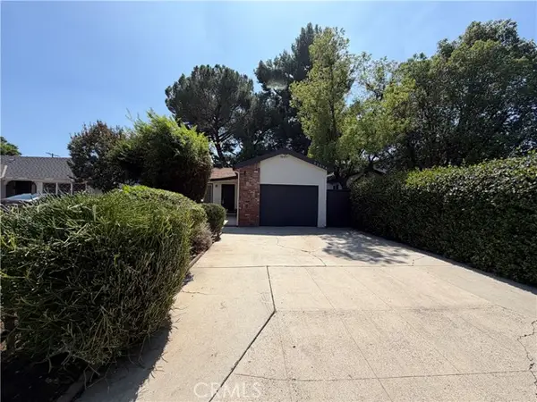 22538 Berdon Street, Woodland Hills, CA 91367