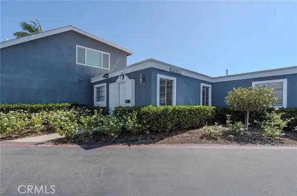 160 Yorktown, Costa Mesa, CA 92626