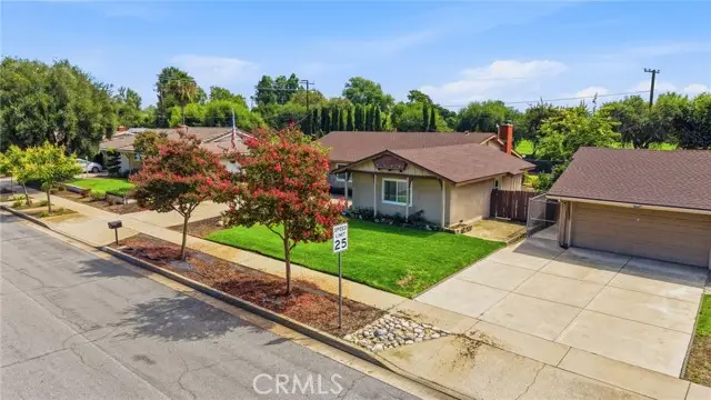 610 Ridgefield Drive, Claremont, CA 91711 - #3