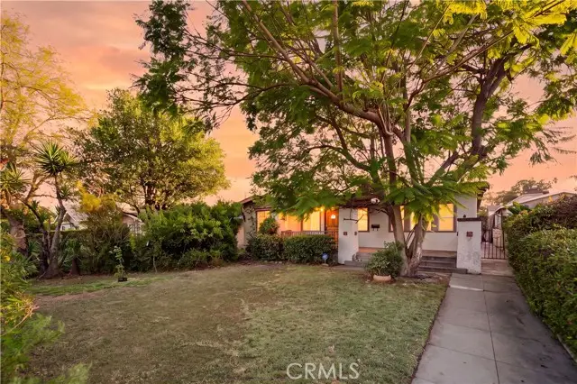 205 Granada Avenue, Alhambra, CA 91801 - #3
