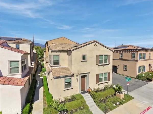 881 Pear Court, Upland, CA 91786