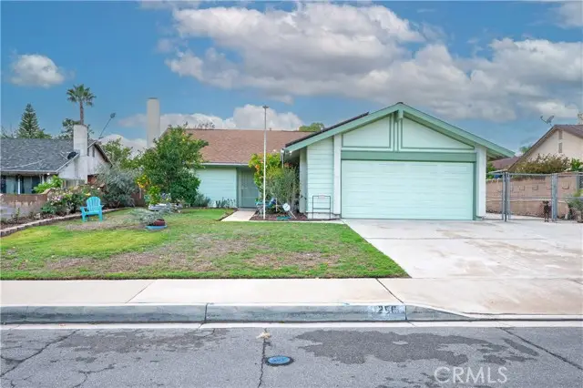 256 Driftwood, Rialto, CA 92376 - #1