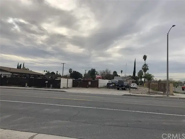 1098 Mount Vernon Avenue, San Bernardino, CA 92411 - #3