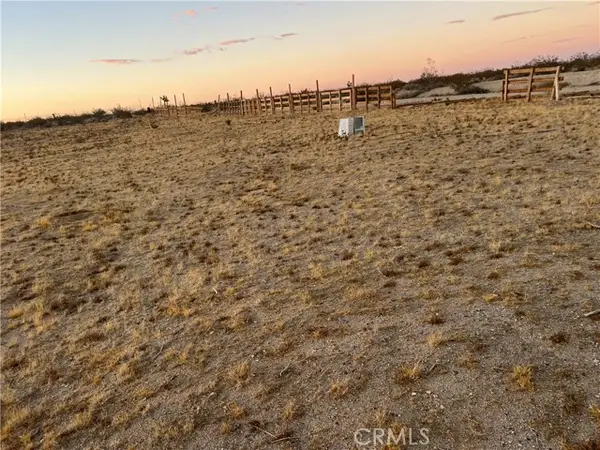 0 Sunny Hill Road, Joshua Tree, CA 92252