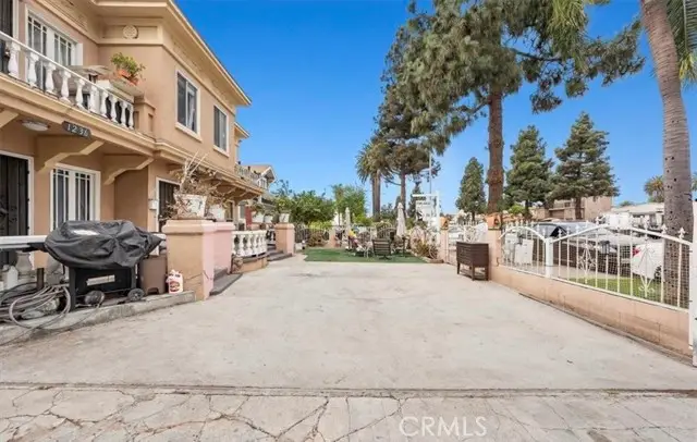 1236 Martin Luther King Jr., Los Angeles, CA 90037 - #3