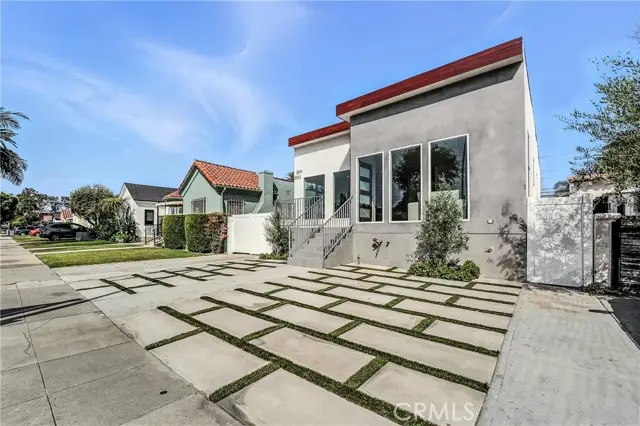 3031 Vineyard Avenue, Los Angeles, CA 90016 - Image #3